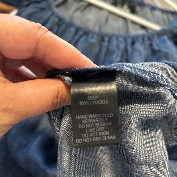 Lulu’s off the shoulder dark chambray mini dress NWT - Picture 3 of 7